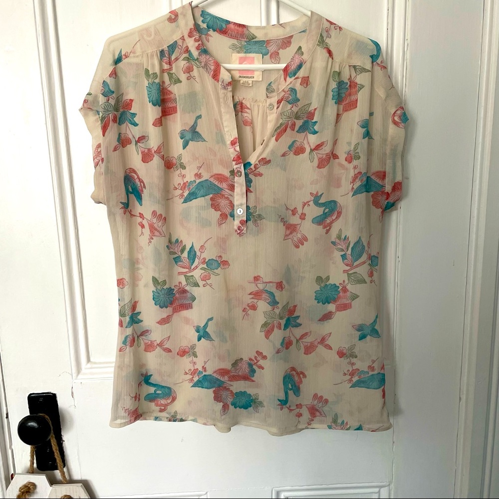 Quicksilver top size large